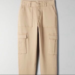 Aritzia TNA Williamsburg Cargo Pant Size 6